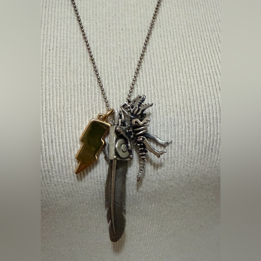 NWT Coach Day Dreamer Mixed Charm Necklace - Picture 3 of 5